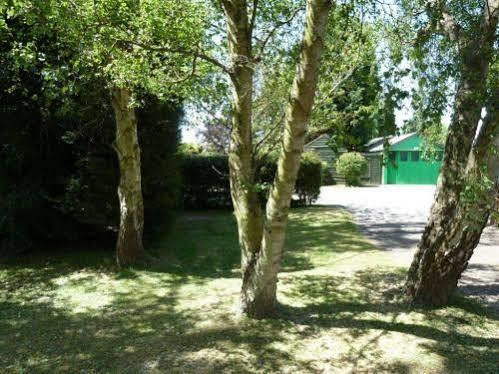 Hotel Copthorne Caravans Merston Exterior foto